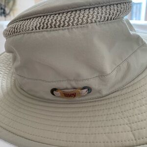Tilley Men's Cream Hat